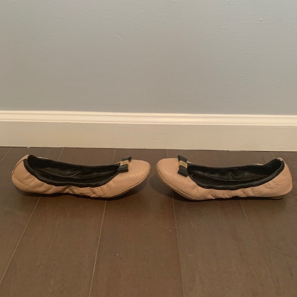 Tory Burch Eddie Bow Flat - Classic Two Tone - Picture 8 of 11